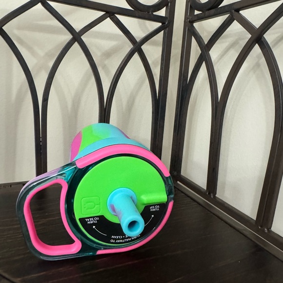 NWT LIMITED EDITION Brumate LEAP 12oz, NEON SWIRL - Picture 2 of 3